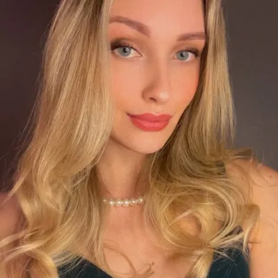 Paige Elliott profile