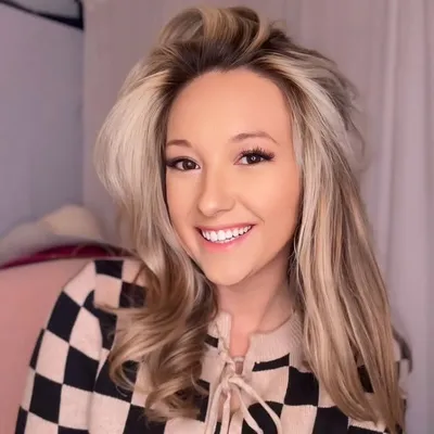 Paige Smith profile