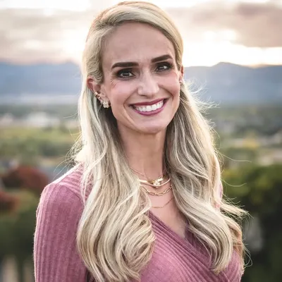 Paige Taylor Evans profile