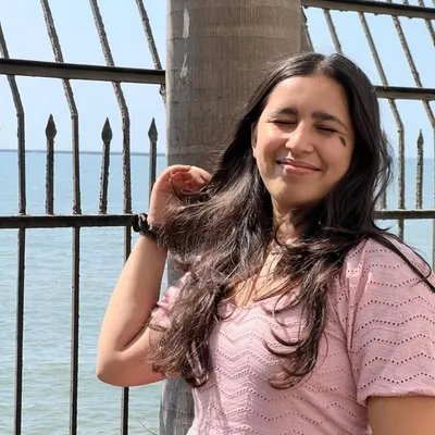 Palak Purohit💗 profile