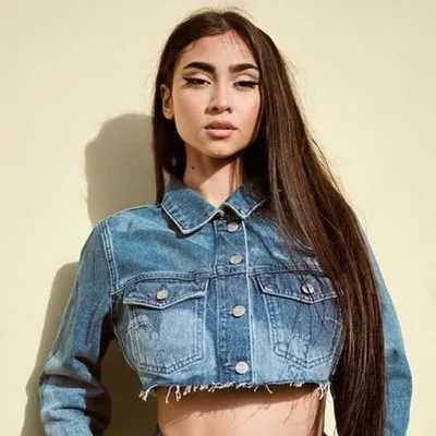 Paloma Mami profile