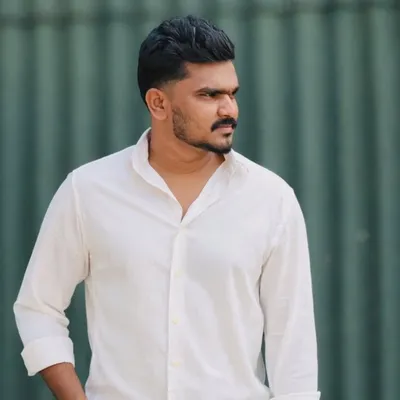 Panali Junais profile