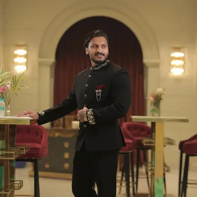 Pankaj Mehra profile