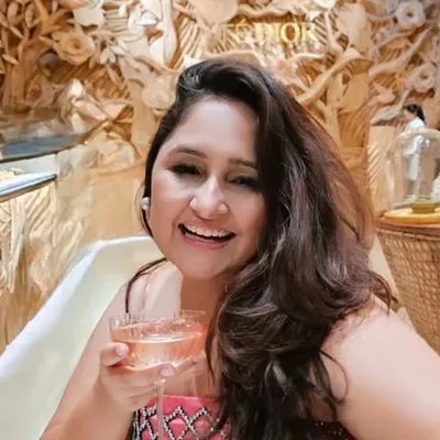 Pankhuri Shah profile
