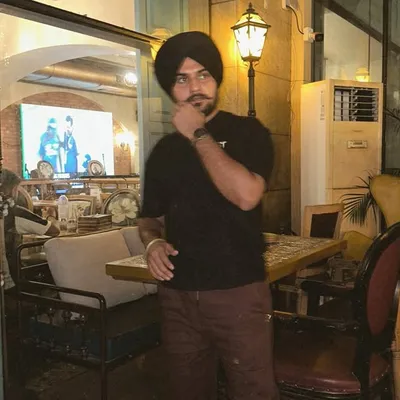 Paramjit | Travel & Experiences profile