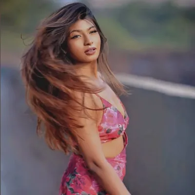 THE PARAMPRIYA MISTRY✨ profile