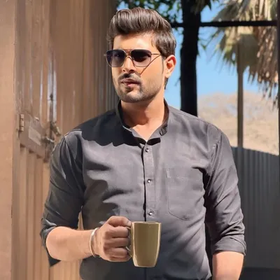 Paras Randhawa profile