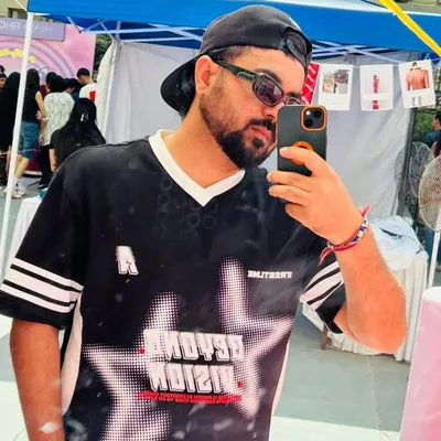 Paras Beniwal profile
