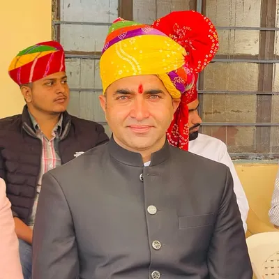 Paras Gurjar profile