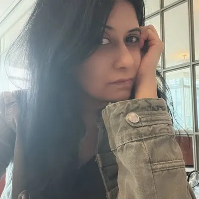Pari | Positive Realist l Third Culture Kid | Pet Mom profile