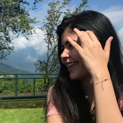 Parmi profile
