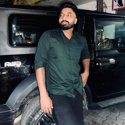 CAPTION 🏹 profile