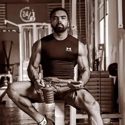 Parm Shergill profile