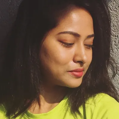 Parna Sil profile