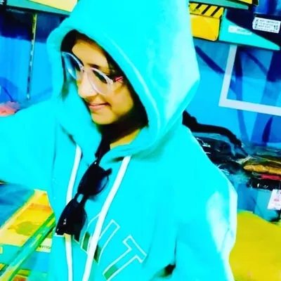 PARI SHARMA profile