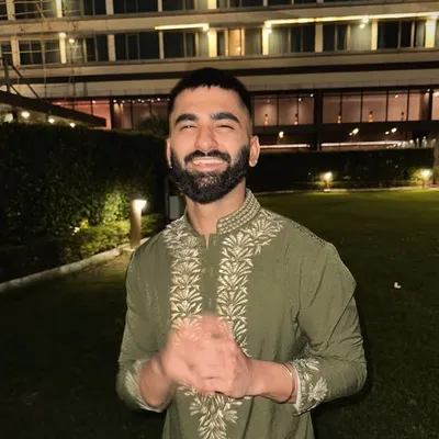 Parth Suri profile