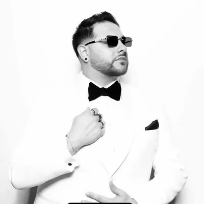 Part-Time Justin profile