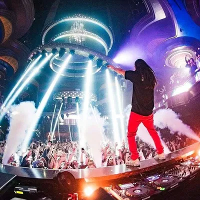 Vin Dizzl OMNIA I WET REPUBLIC I TAO BEACH profile