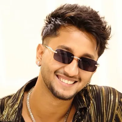 Parveiz Riansh profile