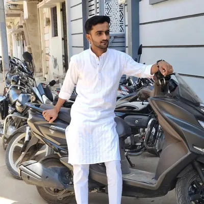 👑NAWABZADE👑 profile
