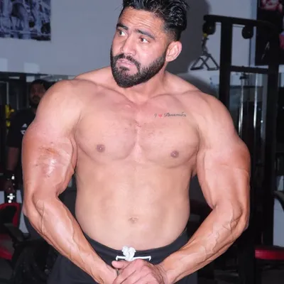 Parwinder thakur profile