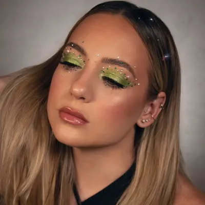 Pascale Alvo Makeup profile