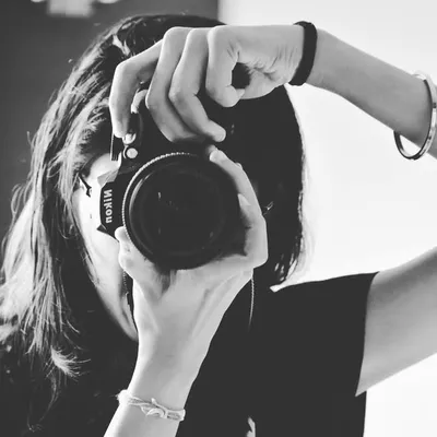 Anuja Jajodia profile