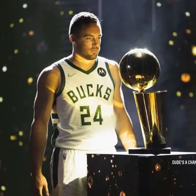 Pat Connaughton profile
