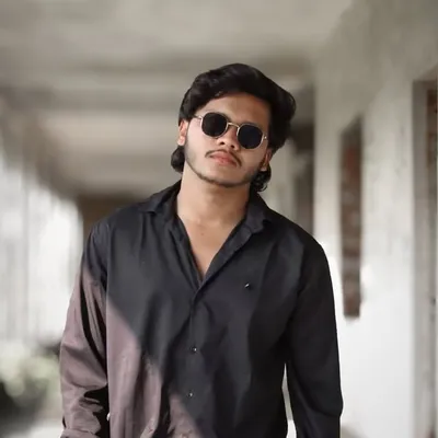 Abhii profile