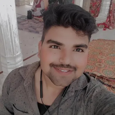 Nikhil Pathak profile