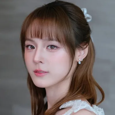 Pattie Ung Sira profile