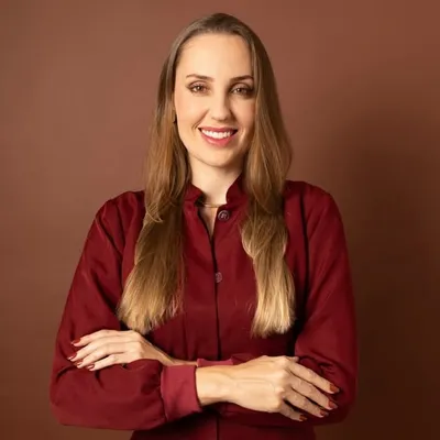 Paula Pissaia Estética profile