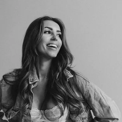Paulina Pospieszna | dubai real estate | lifestyle | profile