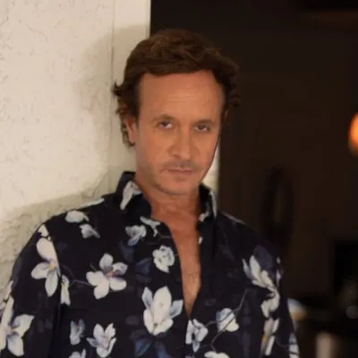 Pauly Shore profile