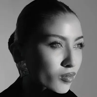 PAULA MARQUÉS profile