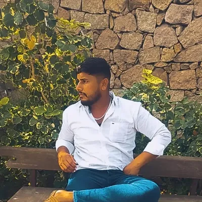 🖤 PAVAN😎SINH💪🏻RAJPUT 🖤 profile