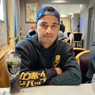 PAWAN NEGI♠️ profile