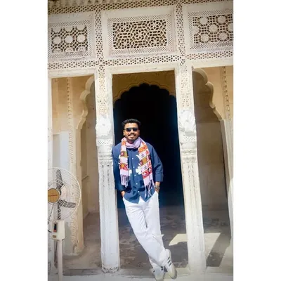 Dipz Pawar profile