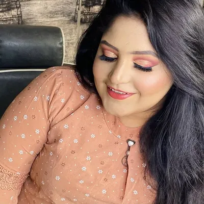 PALAK BABBAR❤ profile