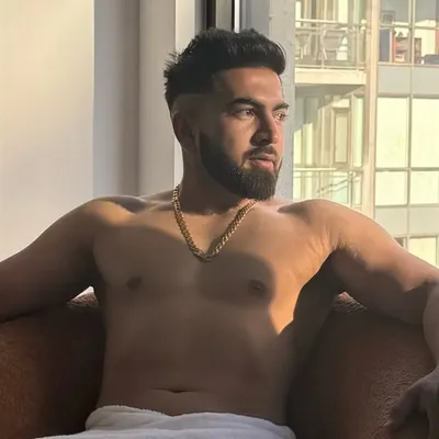 s a n d h u ๐ฏ profile