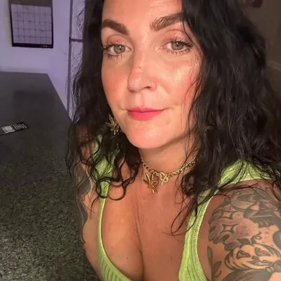 Ashley Branton profile