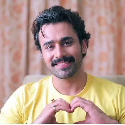 PearlVpuri_fc profile