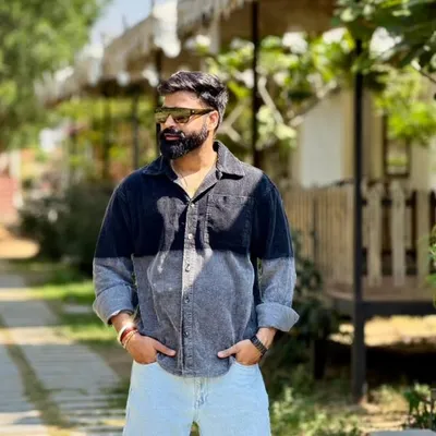 PeeyuSh Pareek profile