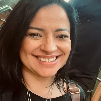 ALINE PEHTRA profile