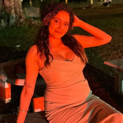 Penny Thakur ๐๏ธ profile
