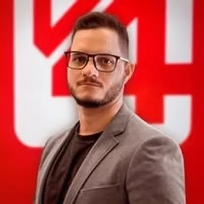 Alex Peretto profile