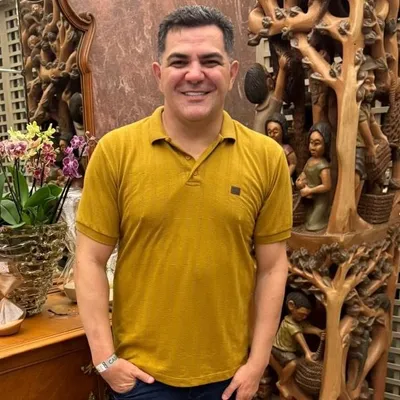 Péricles Mendel profile