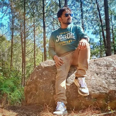 Dhruv B profile