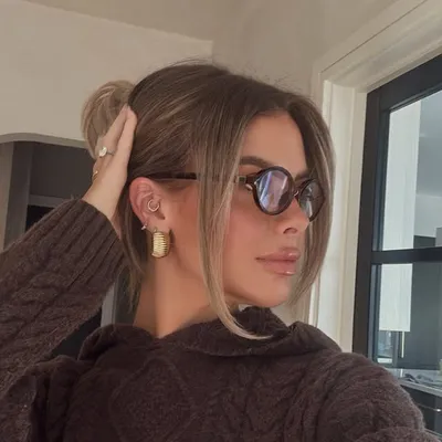 PERRIE SIAN profile