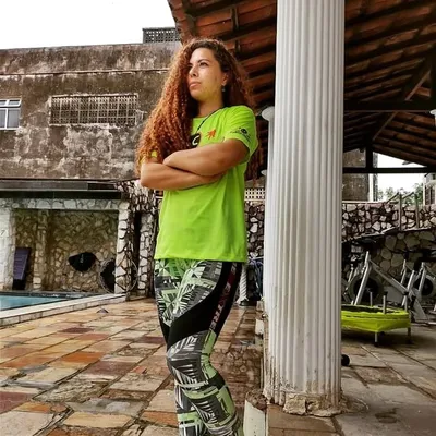 Rebeca Campos profile